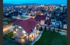 Casă cu 6 camere cu Canalizare în Episcopia Bihorului - 12