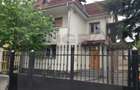 Casa individuala pentru BIROURI, 240mp, 6 camere,zona strazii S Albini - 1
