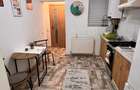 Garsoniera  Piata Domeni  Av Ion Marasecu - 10