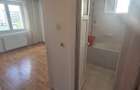 Apartament cu 3 camere semidecomandat în Apărătorii Patriei - 17