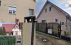Casă cu 4 camere cu Teren 250 Mp în Est - 1