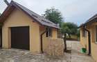 Casa de vanzare - Ciorani Prahova - 1