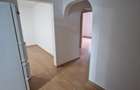 Apartament cu 3 camere decomandat în Fizicienilor - 3