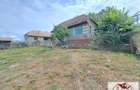 Casă cu 3 camere cu Teren 1709 Mp în Henig - 12