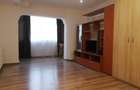 Apartament cu 2 camere decomandat în Colentina - 2