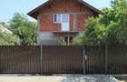 Casa la rosu P+M, 182 mp, teren 2481 mp Barastii de Cepturi, Olt - 1