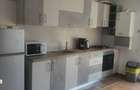 De inchiriat apartament 3 camere - 1