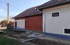 Casa cu 3 camere, anexe generoase si 1.813 mp teren Finteusu Mic