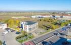 Spațiu comercial, de 880 mp, în Central - 3