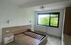 Apartament cu 3 camere decomandat în Girocului - 6