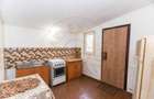 Casă cu 4 camere cu Teren 2068 Mp în Mioveni - 11