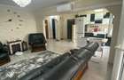 Apartament cu 3 camere decomandat în Traian - 1