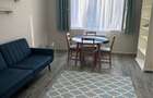 Apartament cu 3 camere, mobilat în Central - 1