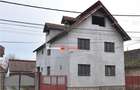 Casă cu 9 camere cu Teren 2403 Mp în Marghita - 1