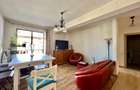 Apartament cu 4 camere în Dămăroaia - 1