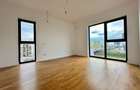 Apartament cu 4 camere în Aviației - 12