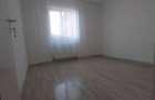 Vand apartament 2 camere - 2