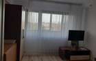 Inchiriez apartament cu 2 camere pe termen lung - 1