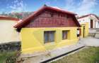 Casă individuală cu 2 camere cu Canalizare în Centrul Istoric - 17