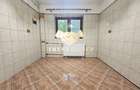 Apartament cu 4 camere decomandat în P-ța Victoriei - 9