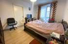 Apartament 3 camere, etaj 2, strada Semaforului - 5