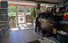 Vand spatiu comercial de 100mp cu vad foarte bun - 2