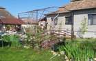 Casă cu 6 camere cu Teren 3500 Mp în Florești - 1