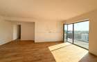 Apartament cu 4 camere semidecomandat în Băneasa - 1