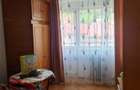Apartament cu 3 camere decomandat în Răcădău - 2