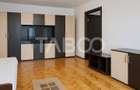 Apartament cu 3 camere semidecomandat în Mihai Viteazul - 13 Apartament cu 3 camere semidecomandat în Mihai Viteazul - 13