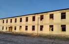 Cladire 20 camere, intravilan - 4035mp - 2