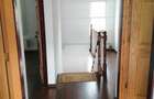 Casă cu 7 camere cu Teren 2798 Mp în Mălureni - 23