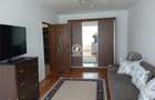 Apartament 2 camere, decomandat, etaj intermediar - Podu Ros - 1