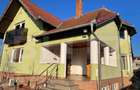 Casă cu 3 camere cu Teren 800 Mp în Central - 2
