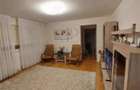 Apartament cu 3 camere semidecomandat, mobilat în Dâmbovița - 2