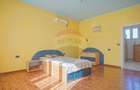 Casă cu 5 camere cu Canalizare în Aurel Vlaicu - 5