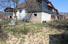 Casă cu 2 camere cu Teren 4500 Mp în Central - 6
