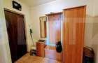 Apartament de vanzare, cu 3 camere, 65 mp, decomandat, Piata Victoriei - 16