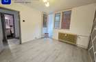 Apartament cu 3 camere decomandat în Titan - 2