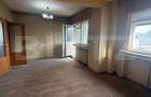 Apartament cu 4 camere semidecomandat în Central - 1