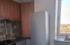Apartament cu 3 camere decomandat în Km 5 - 1