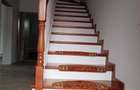 Casă cu 4 camere cu Teren 250 Mp în Rădăuți - 2