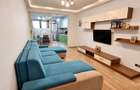 Zona Coresi, complex Isaran, apartament cu 3 camere de 82mp, 176000 E