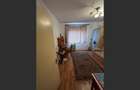 Apartament cu 3 camere decomandat în Micro IV - 9