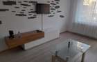 Apartament cu 2 camere decomandat în Pietroasa - 3