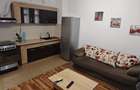 Apartament cu 2 camere decomandat în Tractorul - 4