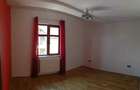 Inchiriez apartament/penthouse 4 camere 100mp + garaj Baciu - 2