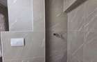Apartament cu 3 camere decomandat în Tractorul - 9