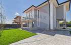 Vila cu 4 camere de vanzare- Darza -Crevedia - 1