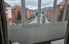 Apartament 3 camere ,Petrila str Republicii - 14